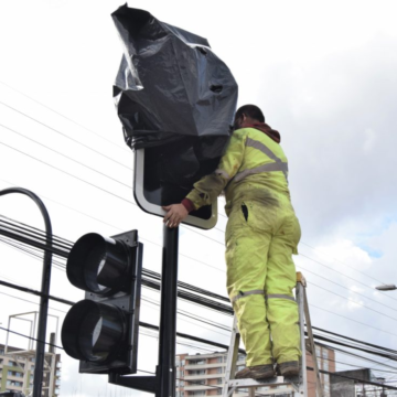 Temuco invertirá más de $400 millones en cruces de semáforos y arreglo de baches