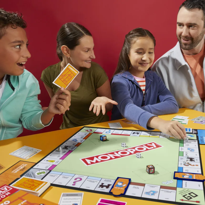 MONOPOLY_GO_TO_JAIL_ Pasan casi 4 horas diarias en Internet «DESAFÍO: DESPEGAR A LOS NIÑOS DE LAS PANTALLAS»