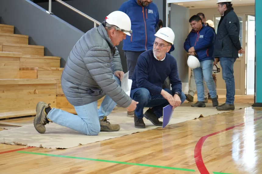 Avanza a su etapa final la modernización del Gimnasio Municipal Campos Deportivos