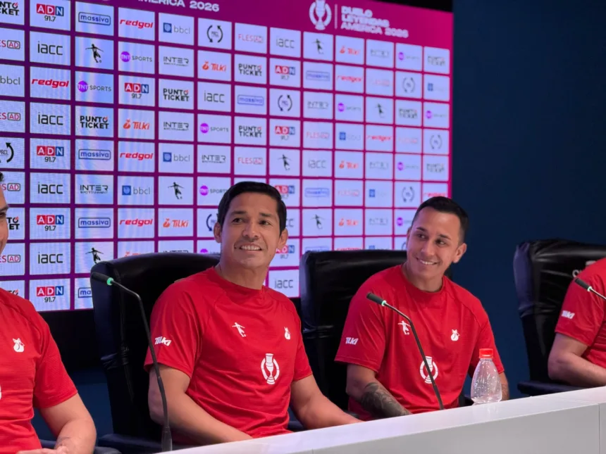 Foto Copa Duelo Leyendas América 2026 confirma a Ronaldinho como figura estelar del torneo