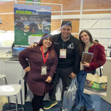 Pucón fortalece su presencia internacional en FESTURIS 2025 – Gramado, Brasil