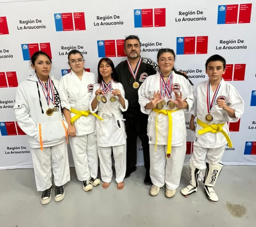 WhatsApp Image 2026-02-12 at 17.02.48 Kenpo Karate Kütral de Temuco brilla en Panamericano y suma 12 medallas
