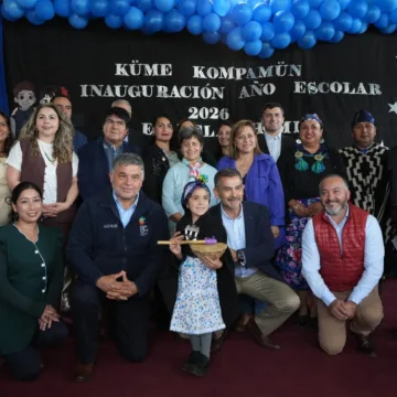 Gobierno Regional invertirá más de $10 mil millones para reconstruir la Escuela de Chomío en Padre Las Casas