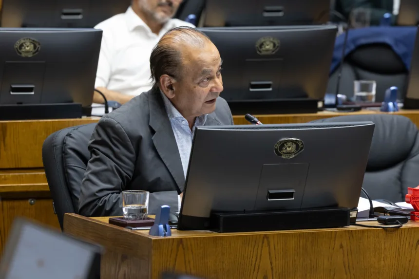 En Comisión de Economía: Senador Celis advierte alza de fertilizantes y plantea medidas