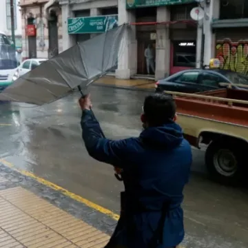 DMC emite avisos por vientos de hasta 80 km/h en cinco regiones del país