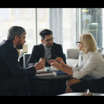 87% de los profesionales evalúa los beneficios antes de aceptar una oferta de trabajo_1200x800 Tendencias laborales: 87% de los profesionales evalúa los beneficios antes de aceptar una oferta de trabajo