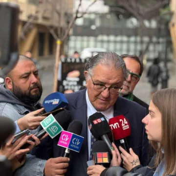 Fco Huenchumilla Huenchumilla responde a Kast por llamado a «agradecer a los ricos»: «Mis respetos a los pobres de Chile»