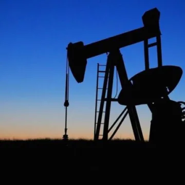 imagen_2026-06-17_121650100 Barril de petróleo Brent baja de los 78 dólares y se acerca a niveles previos al conflicto con Irán