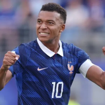 imagen_2026-06-30_214526435 Francia golea 3-0 a Suecia y avanza a los octavos del Mundial 2026