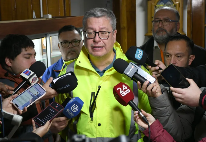 SistemaFrontal04 Alcalde Neira cuestiona campaña de donaciones para reconstrucción: “Esa responsabilidad es del Estado”
