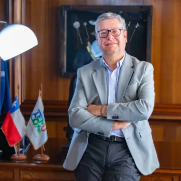 WhatsApp Image 2026-07-21 at 16.51.18 Roberto Neira asume presidencia de la Comisión de Deportes de la ACHM