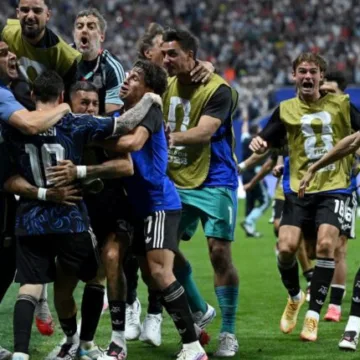 imagen_2026-07-15_190120037 Argentina derrota a Inglaterra con una remontada épica y jugará la final del Mundial 2026 ante España