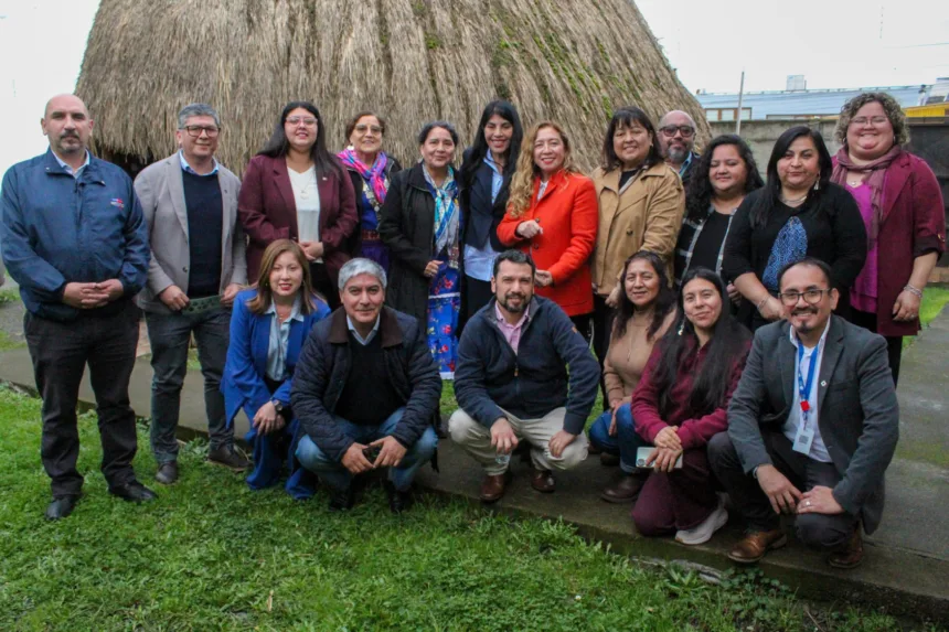 Ministra de Ciencia destaca el talento de emprendedoras mapuche en visita a Nueva Imperial
