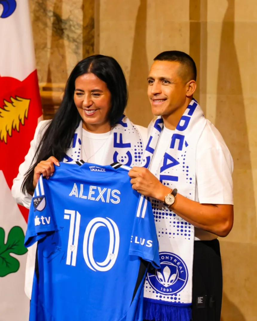 Alexis Sánchez recibe bienvenida oficial en Montreal y alcaldesa chilena promete estar en su primer partido