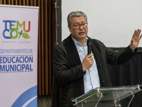 seminarioiA_2 Temuco capacita a equipos directivos en inteligencia artificial aplicada a la educación
