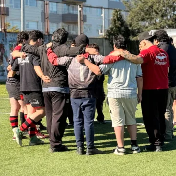 foto3 Rugby en residencias: iniciativa acerca el deporte a adolescentes bajo protección en La Araucanía