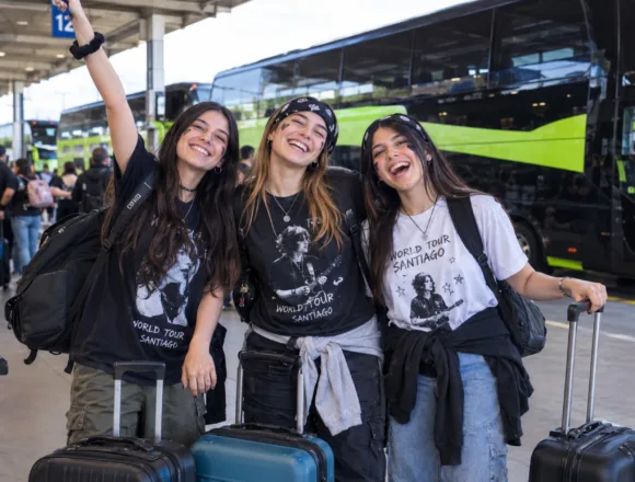 Eventos_Masivos_ Viajar desde regiones a Santiago por megaconciertos: pasajes de bus cuestan hasta 60% menos que los de avión