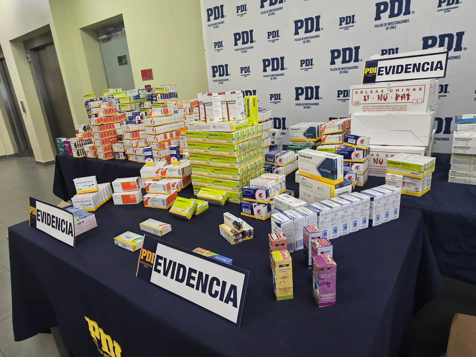 PDI incauta más de 52 mil dosis de medicamentos vendidos ilegalmente en Cunco