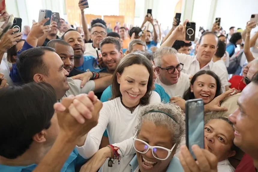 imagen_2026-10-25_142246811 María Corina Machado regresa a Venezuela tras casi diez meses fuera del país
