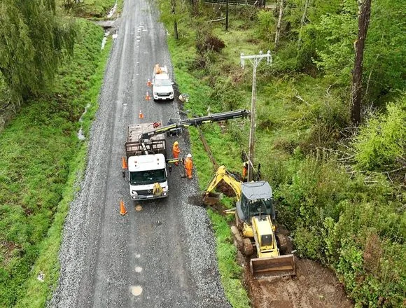 mantenimiento caivico (3) Frontel realizó mejoras en la red eléctrica del sector Caivico en Cunco